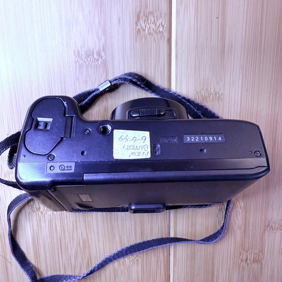 Vintage 1988 Minolta Freedom Tele / AF-Tele Super 35mm Camera - Parts/Repair - Picture 10 of 10